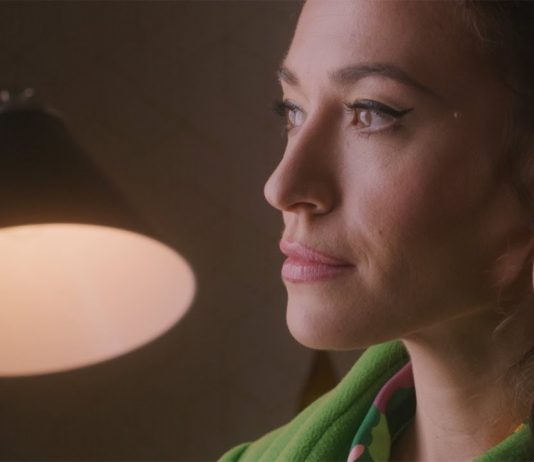 Lauren Daigle – Hold On To Me (Official Music Video)